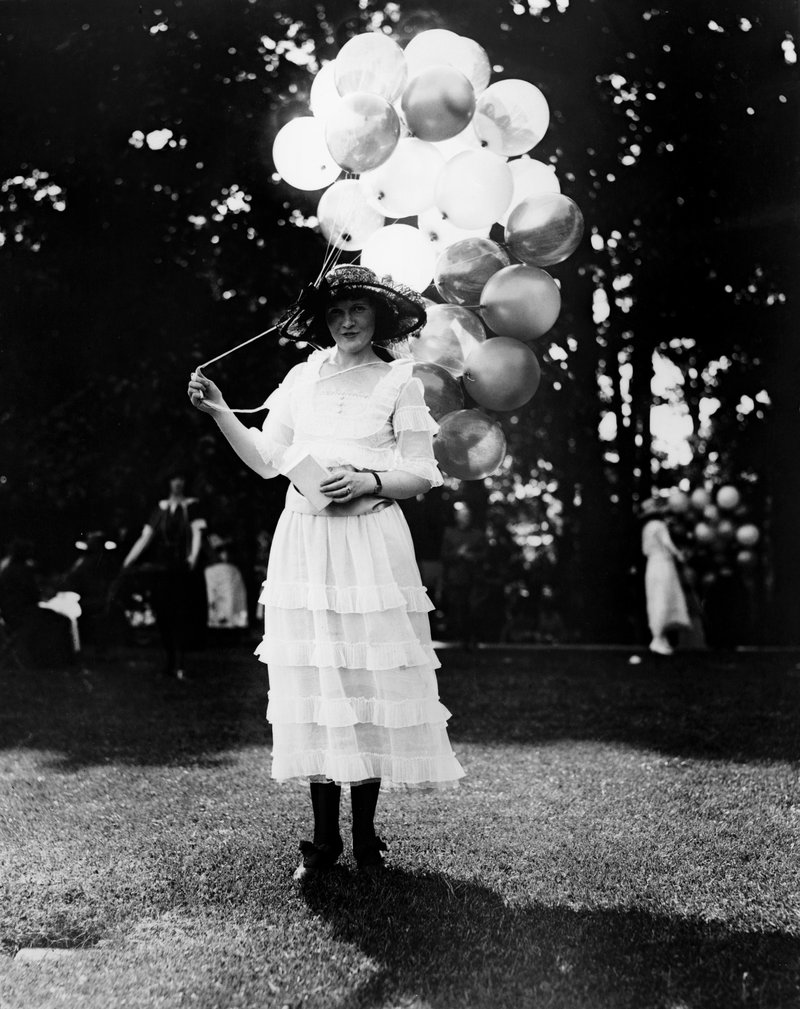 Blow up balloons! 🎈